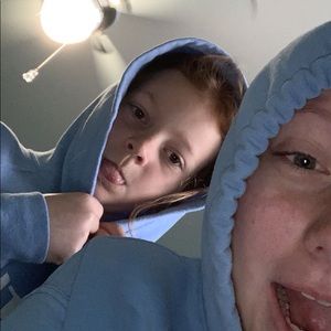 Meet your Posher, Ella